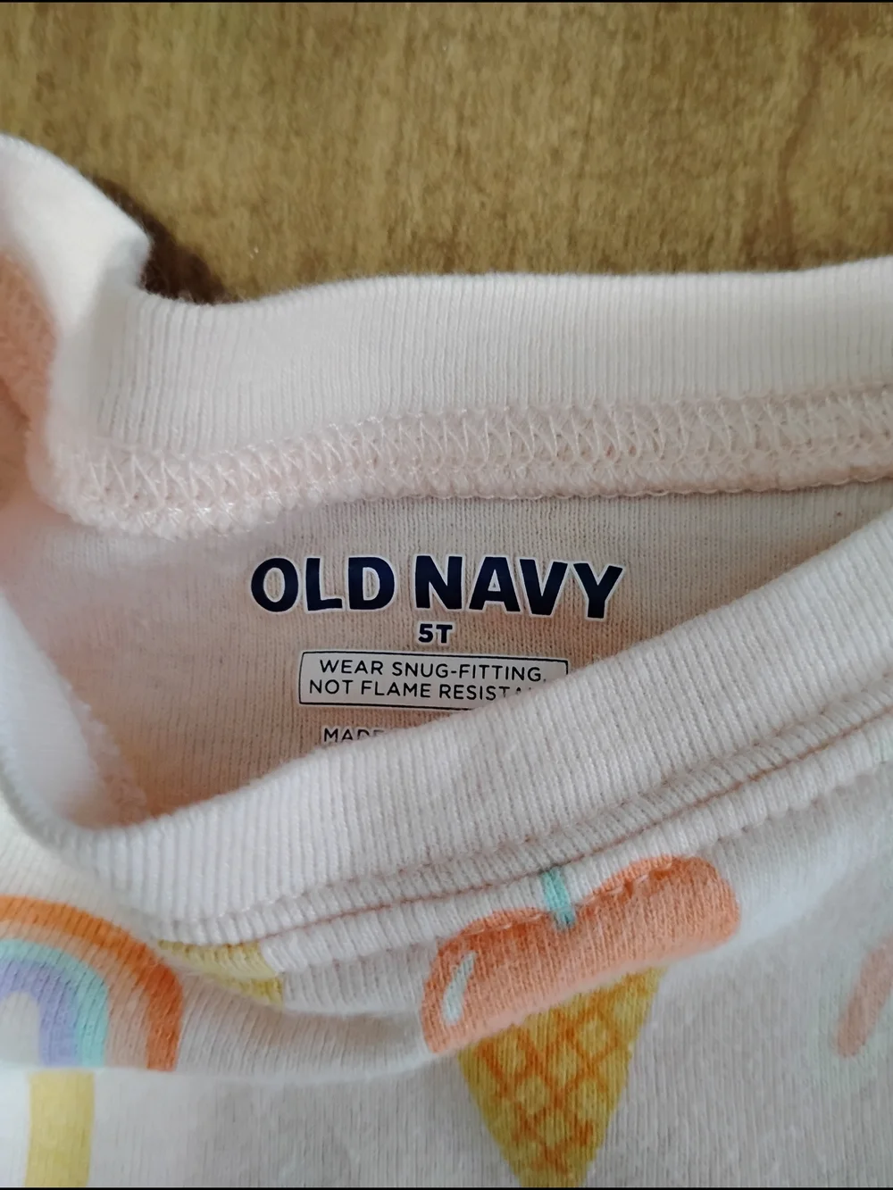 Old Navy cheerful faces